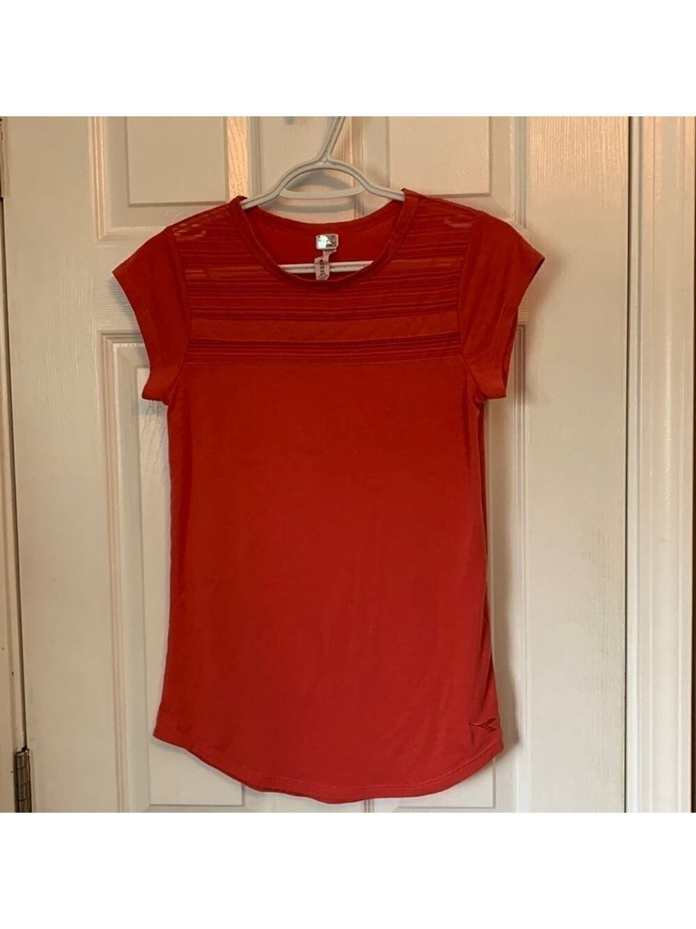 Diadora Coral Red T-Shirt XS Sheer Stripes